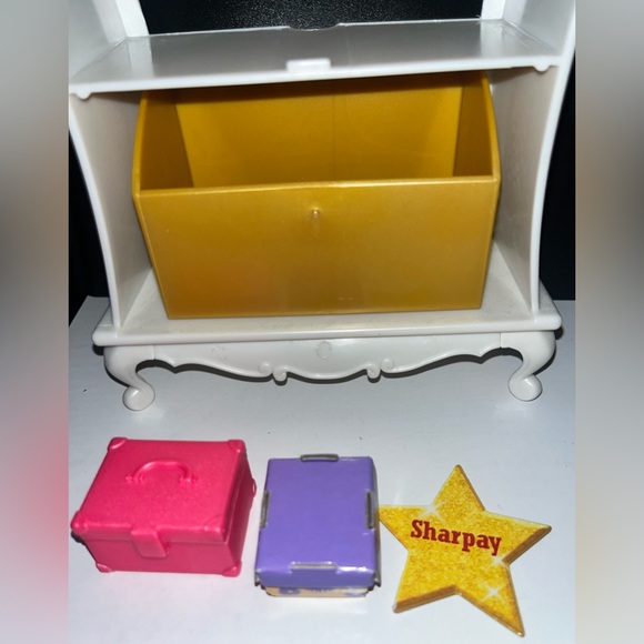 HSM Sharpay Evan’s closet - Picture 6 of 6